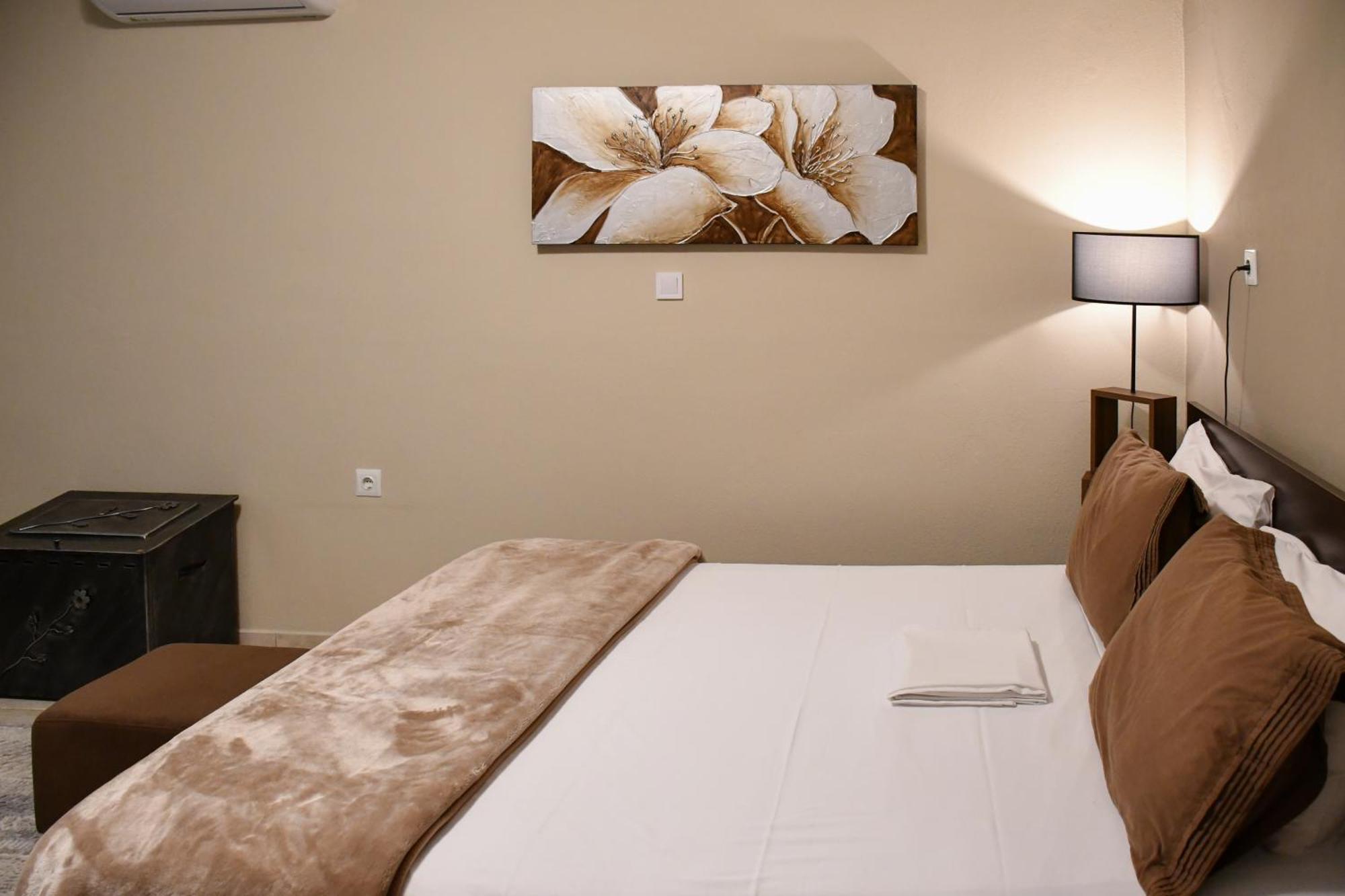 Toula Rooms Ángistron Zewnętrze zdjęcie