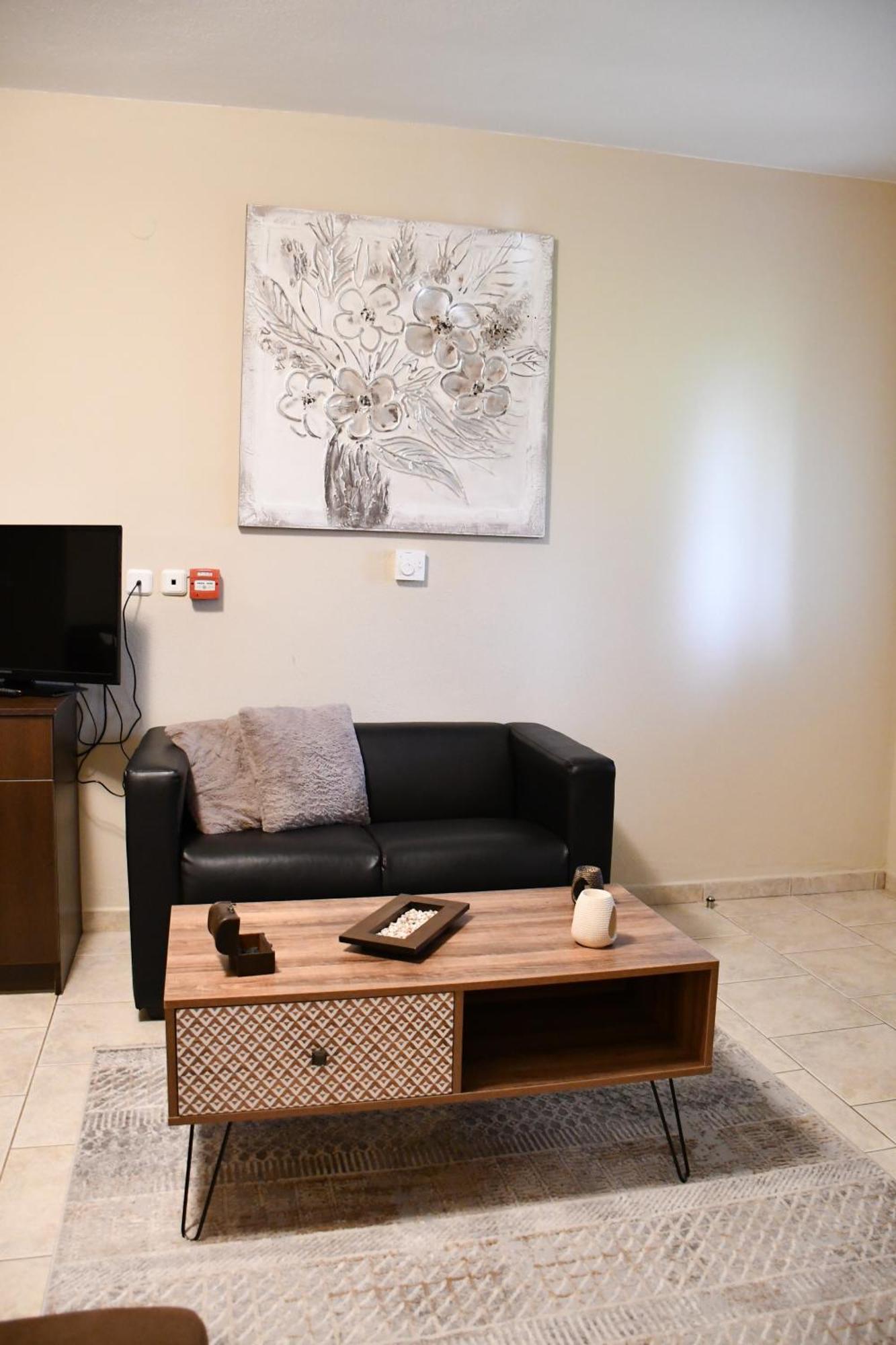 Toula Rooms Ángistron Zewnętrze zdjęcie