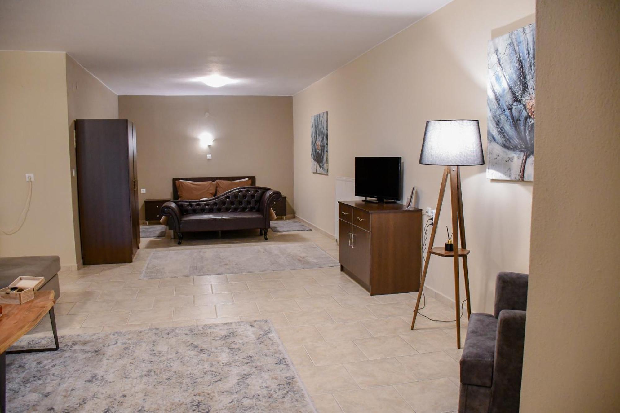 Toula Rooms Ángistron Zewnętrze zdjęcie