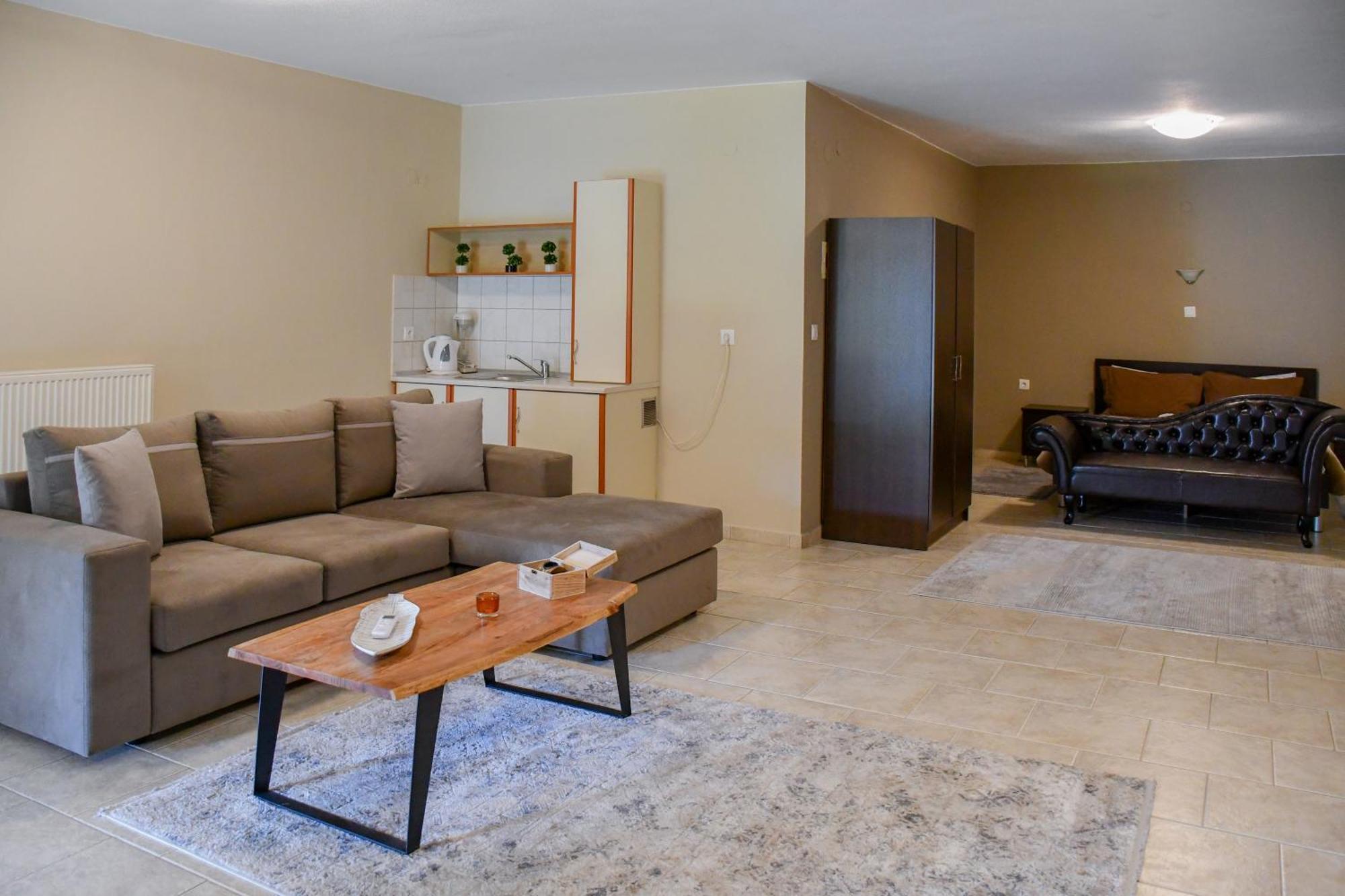 Toula Rooms Ángistron Zewnętrze zdjęcie