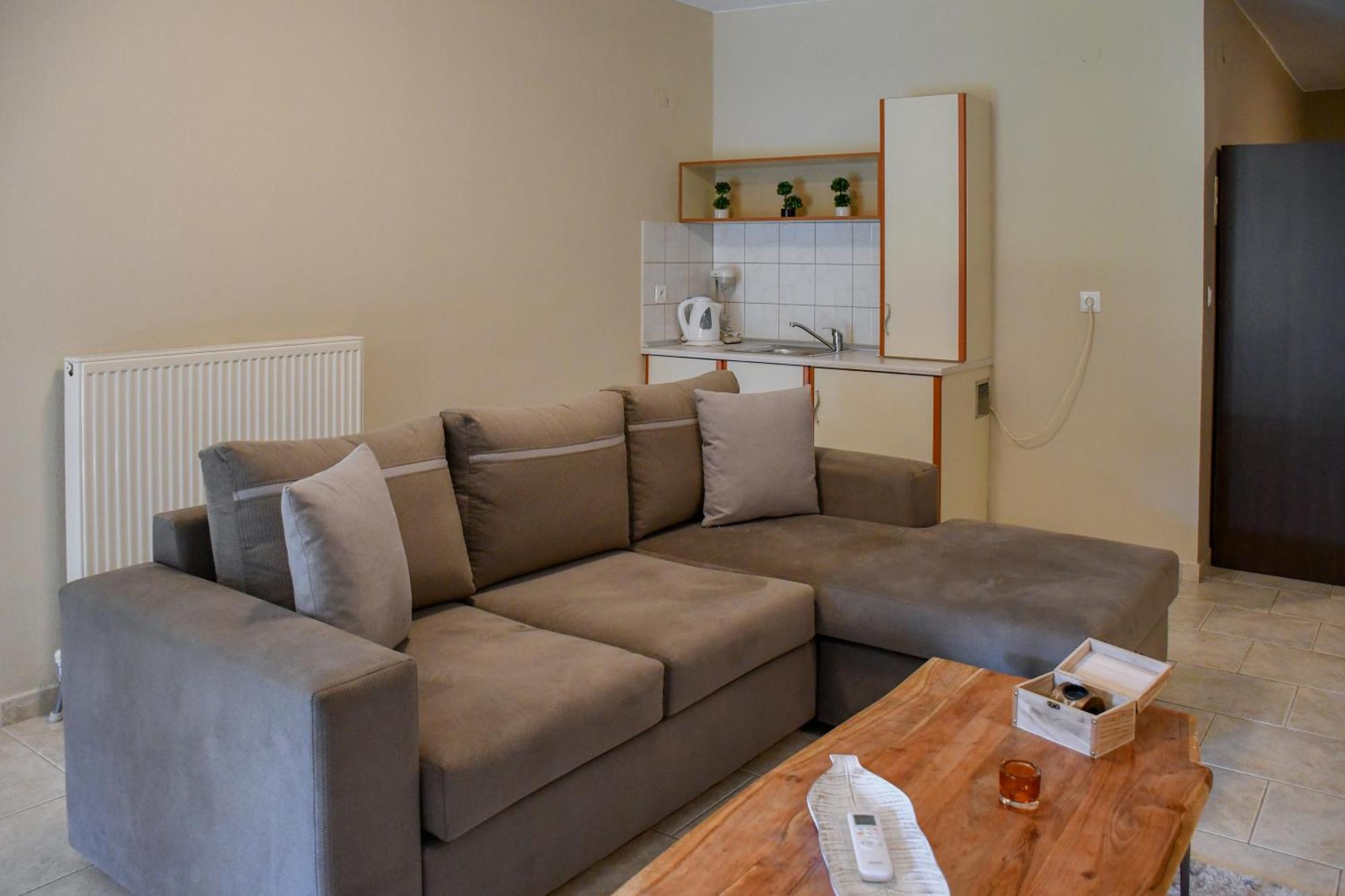 Toula Rooms Ángistron Zewnętrze zdjęcie